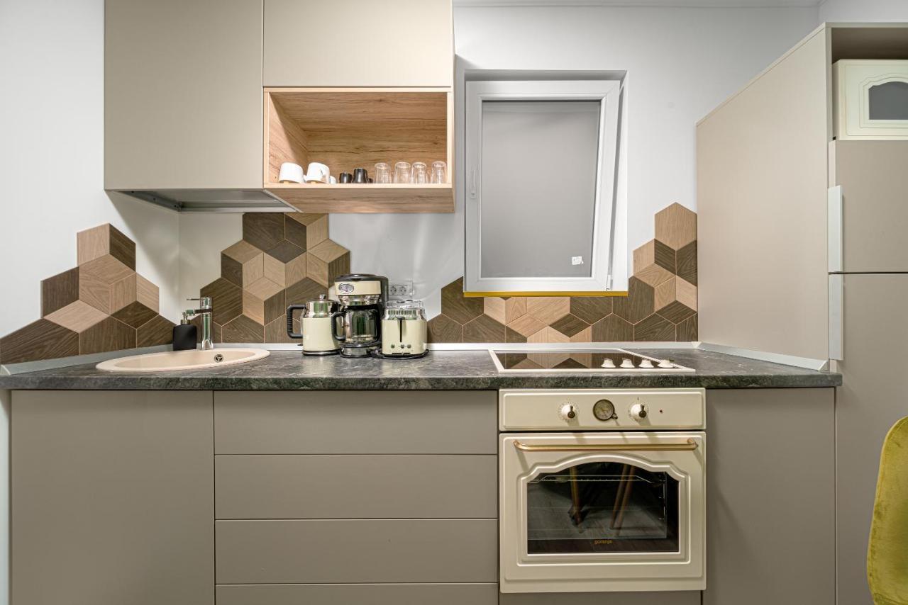 Appartement Amazon à Bucarest Extérieur photo